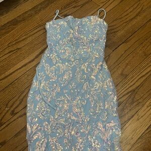 Elegant Blue Sequin Dress Windsor